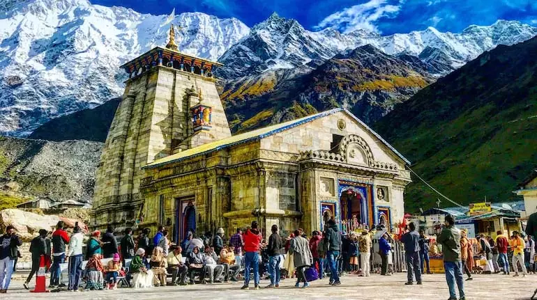 केदारनाथ यात्रा से 48 दिनों में 306 करोड़ रुपये की कमाई केदारनाथ यात्रा से 48 दिनों में 306 करोड़ रुपये की कमाई