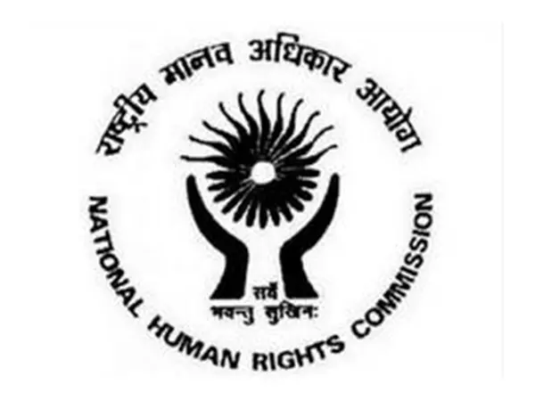 NHRC ने आंध्र प्रदेश में पति के बकाया कर्ज को लेकर महिला पर हमले के मामले में कियाह स्तक्षेप NHRC ने आंध्र प्रदेश में पति के बकाया कर्ज को लेकर महिला पर हमले के मामले में कियाह स्तक्षेप