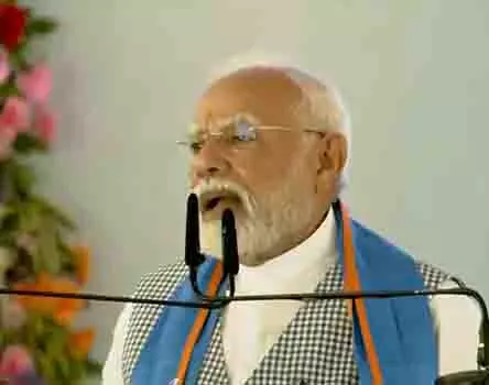बिहार में विपक्ष पर बरसे PM मोदी, कहा- दलितों और पिछड़ों का कोई सम्मान नहीं बिहार में विपक्ष पर बरसे PM मोदी, कहा- दलितों और पिछड़ों का कोई सम्मान नहीं