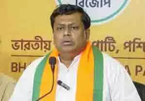 Bengal BJP प्रमुख ने ओम बिरला को पत्र लिखकर तृणमूल समर्थकों द्वारा उन पर हमले की शिकायत की Bengal BJP प्रमुख ने ओम बिरला को पत्र लिखकर तृणमूल समर्थकों द्वारा उन पर हमले की शिकायत की