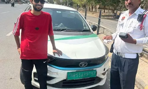 वर्दी नहीं पहनने पर टैक्सी चालकों को 18 लाख का चालान जारी किया