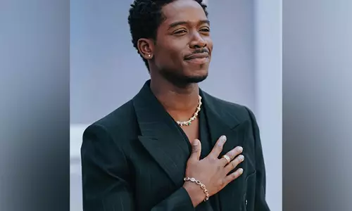 डैमसन इदरीस ने Black Panther 3 की कास्टिंग को लेकर अटकलों को हवा दी डैमसन इदरीस ने Black Panther 3 की कास्टिंग को लेकर अटकलों को हवा दी