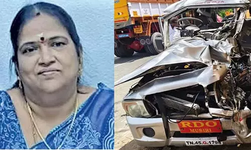जीप ने सरकारी बस को टक्कर मारी, मुसरी की राजस्व महिला विभागीय अधिकारी की मौत