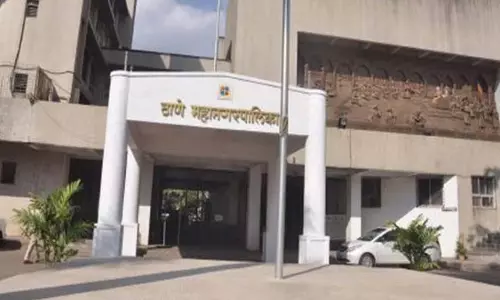 बॉम्बे HC की फटकार के बाद TMC ने 10 अवैध इमारतें ढहाईं; भूमि अतिक्रमण की न्यायिक जांच के आदेश बॉम्बे HC की फटकार के बाद TMC ने 10 अवैध इमारतें ढहाईं; भूमि अतिक्रमण की न्यायिक जांच के आदेश