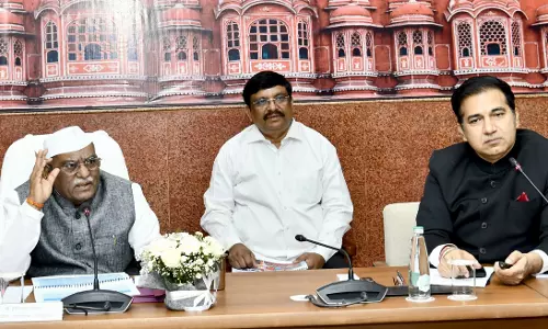 Kota: व्यावहारिक और बौद्धिक विकास पर ज़ोर, बागड़े ने दी शिक्षा सुधारों की सलाह Kota: व्यावहारिक और बौद्धिक विकास पर ज़ोर, बागड़े ने दी शिक्षा सुधारों की सलाह