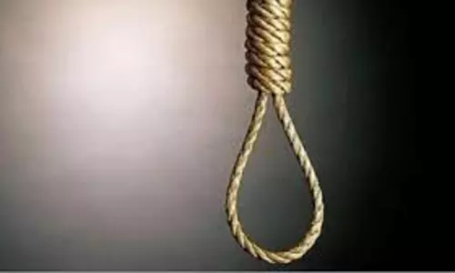 Ramgarh: आत्महत्या मामले में दोषी पुलिस अफसर पर करवाई की मांग