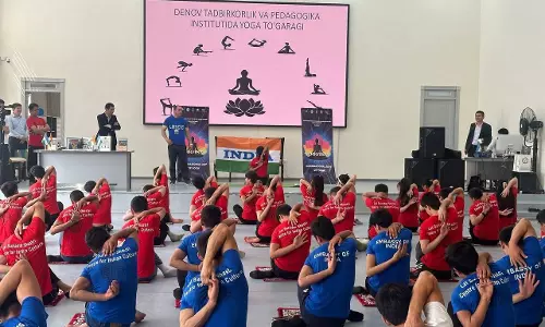 स्वास्थ्य और सद्भाव के लिए योग को बढ़ावा देने के लिए भारतीय सेना ने दुनिया भर में साझेदारी की