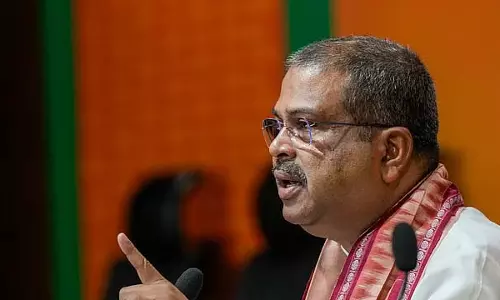 केंद्रीय मंत्री धर्मेंद्र प्रधान ने Sambalpur में चार विशेष कॉलेजों के लिए सीएम माझी को पत्र लिखा