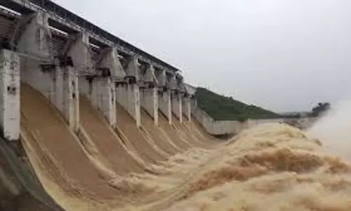 Bokaro: तेनुघाट डैम का जलस्तर डेंजर लेवल के करीब, 8 फाटक खोले गए