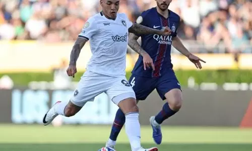 Club World Cup: बोटाफोगो ने यूरोपीय चैंपियन पीएसजी को हराया Club World Cup: बोटाफोगो ने यूरोपीय चैंपियन पीएसजी को हराया