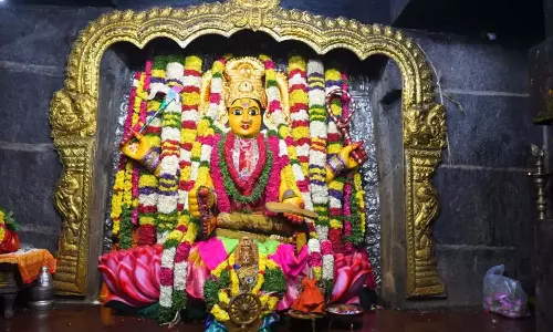 Warangal भद्रकाली मंदिर में चढ़ाया जाएगा गोल्डन बोनम