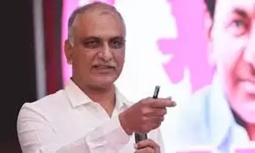 हरीश ने SLBC सुरंग में हुई मौतों पर रेवंत से माफ़ी की मांग की हरीश ने SLBC सुरंग में हुई मौतों पर रेवंत से माफ़ी की मांग की