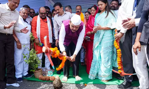 Maharashtra CM: जलगांव में 50 बिस्तरों वाले उप-जिला अस्पताल का भूमिपूजन किया