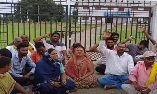 गणित अंग्रेज़ी और विज्ञान में फेल हुए 26 स्टूडेंट्स, इस स्कूल में 10वीं का रिजल्ट रहा चिंताजनक