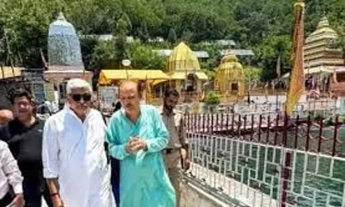 केंद्र और जम्मू-कश्मीर अमरनाथ तीर्थयात्रियों की सुरक्षा के लिए प्रतिबद्ध: शेखावत