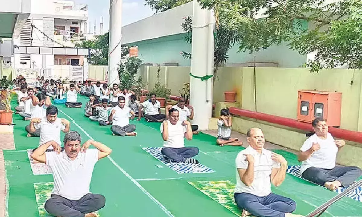 अंतर्राष्ट्रीय योग दिवस से पहले कुरनूल APPCB ने योग सत्र आयोजित किया