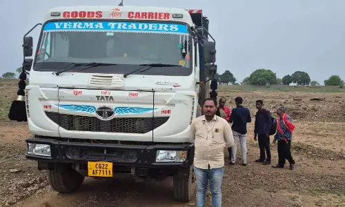 सम्पर्क केन्द्र की सक्रियता से अवैध खनन पर त्वरित कार्रवाई, 2 जेसीबी सहित 12 वाहन जब्त