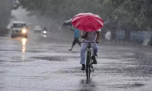 Bareilly में चार दिन तक भारी बारिश का अलर्ट, तापमान में लगातार गिरावट Bareilly में चार दिन तक भारी बारिश का अलर्ट, तापमान में लगातार गिरावट