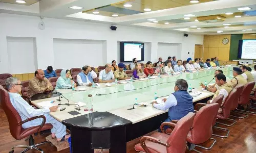 CM ने जम्मू संभाग में आवश्यक सेवाओं की सुचारू आपूर्ति के आदेश दिए CM ने जम्मू संभाग में आवश्यक सेवाओं की सुचारू आपूर्ति के आदेश दिए