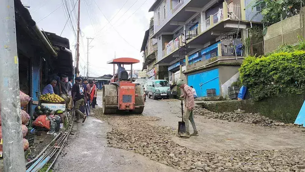 Nagaland :  मोकोकचुंग शहर में सड़क की मरम्मत शुरू