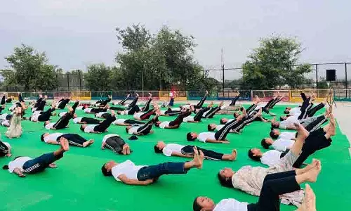 Amritsar: कैडेट्स ने बेहतर कल के लिए योग का नेतृत्व किया