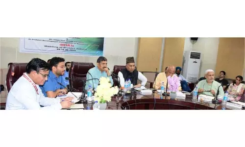सांसद जुगल-खटाना ने Jammu में दिशा बैठक की अध्यक्षता की सांसद जुगल-खटाना ने Jammu में दिशा बैठक की अध्यक्षता की