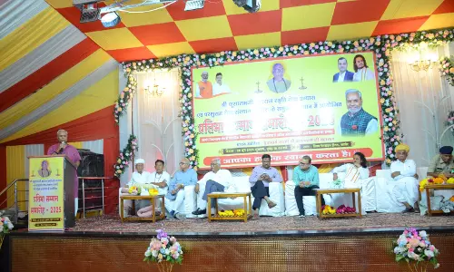 Jalore: सोशल मीडिया एवं मोबाईल का अपनी शैक्षणिक उन्नति एवं विकास में सदुपयोग करें