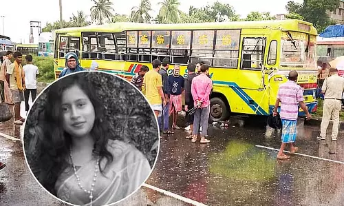 ट्रक ने परीक्षार्थी को कुचला; बगनान बस दुर्घटना में मरने वालों की संख्या बढ़कर 5 हुई ट्रक ने परीक्षार्थी को कुचला; बगनान बस दुर्घटना में मरने वालों की संख्या बढ़कर 5 हुई