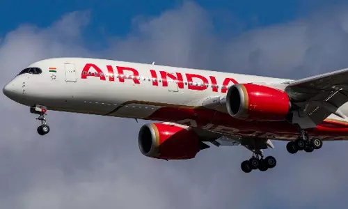 BIG BREAKING: एयरपोर्ट पर बड़ा विमान हादसा टला, एअर इंडिया की फ्लाइट टेकऑफ से पहले रोकी गई BIG BREAKING: एयरपोर्ट पर बड़ा विमान हादसा टला, एअर इंडिया की फ्लाइट टेकऑफ से पहले रोकी गई