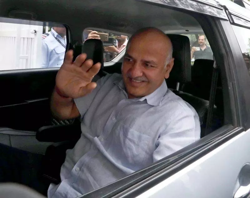 Delhi आतिशी ने सिसोदिया को समन जारी करने को राजनीतिक प्रतिशोध कहा Delhi आतिशी ने सिसोदिया को समन जारी करने को राजनीतिक प्रतिशोध कहा