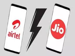 Jio vs Airtel vs Vi: जानें 600 रुपये से कम में कौन दे रहा ज्यादा बेनिफिट्स Jio vs Airtel vs Vi: जानें 600 रुपये से कम में कौन दे रहा ज्यादा बेनिफिट्स
