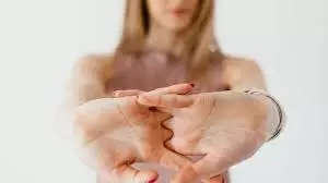 International Yoga Day 2025: ऑफिस की कुर्सी पर बैठे-बैठे करें ये 5 योगासन, रहेंगे फिट और एक्टिव International Yoga Day 2025: ऑफिस की कुर्सी पर बैठे-बैठे करें ये 5 योगासन, रहेंगे फिट और एक्टिव
