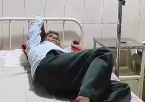 एक ही गांव के 15 लोगों को डायरिया, एक की मौत एक ही गांव के 15 लोगों को डायरिया, एक की मौत