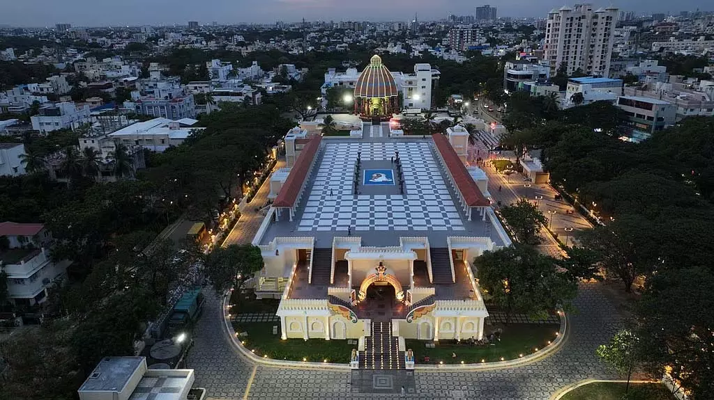 Tamil Nadu: वल्लुवर कोट्टम आज विभिन्न मुख्य आकर्षणों के साथ खुला Tamil Nadu: वल्लुवर कोट्टम आज विभिन्न मुख्य आकर्षणों के साथ खुला