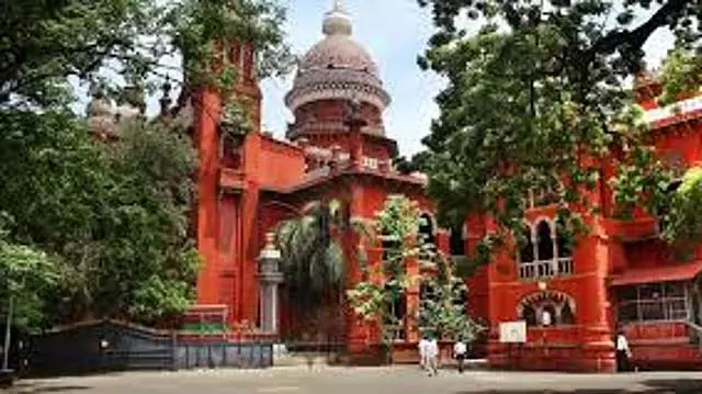 TASMAC मामला: आकाश भास्करन के खिलाफ प्रवर्तन विभाग की कार्रवाई पर अंतरिम रोक TASMAC मामला: आकाश भास्करन के खिलाफ प्रवर्तन विभाग की कार्रवाई पर अंतरिम रोक