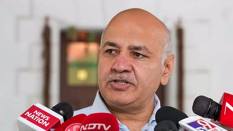 कक्षा निर्माण भ्रष्टाचार मामला: ACB ने मनीष सिसोदिया से 3 घंटे से अधिक पूछताछ की कक्षा निर्माण भ्रष्टाचार मामला: ACB ने मनीष सिसोदिया से 3 घंटे से अधिक पूछताछ की