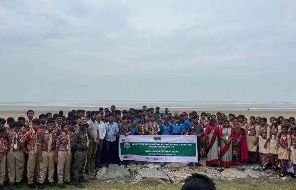चांदीपुर में वैज्ञानिक अन्वेषण, विशाल समुद्र तट सफाई अभियान चलाया गया चांदीपुर में वैज्ञानिक अन्वेषण, विशाल समुद्र तट सफाई अभियान चलाया गया