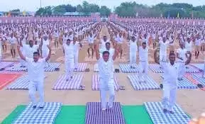Manyam जिले में योग दिवस में 5 लाख से अधिक लोग शामिल होंगे Manyam जिले में योग दिवस में 5 लाख से अधिक लोग शामिल होंगे