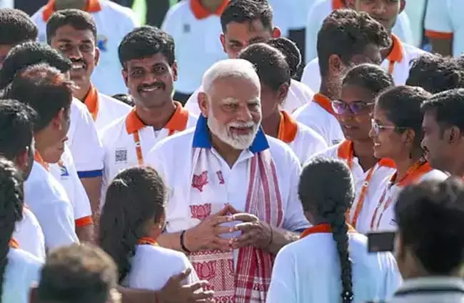 Andhra : प्रधानमंत्री मोदी विशाखापत्तनम से दिल्ली के लिए रवाना हुए Andhra : प्रधानमंत्री मोदी विशाखापत्तनम से दिल्ली के लिए रवाना हुए