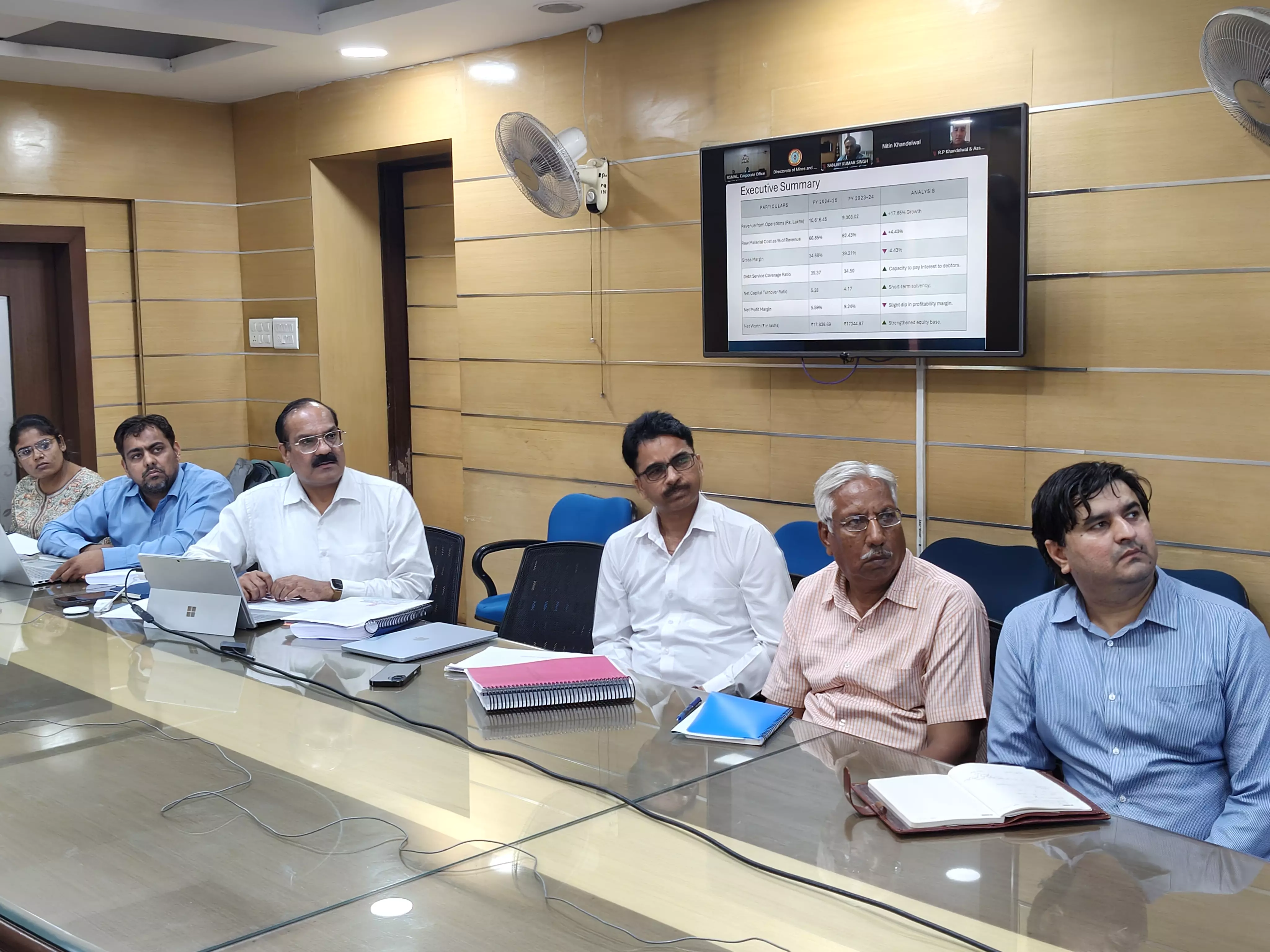 Jaipur : नीमराना में एलएनजी स्टेशन का भूमि पूजन, गैस क्षेत्र में बड़ा निवेश शुरू Jaipur : नीमराना में एलएनजी स्टेशन का भूमि पूजन, गैस क्षेत्र में बड़ा निवेश शुरू