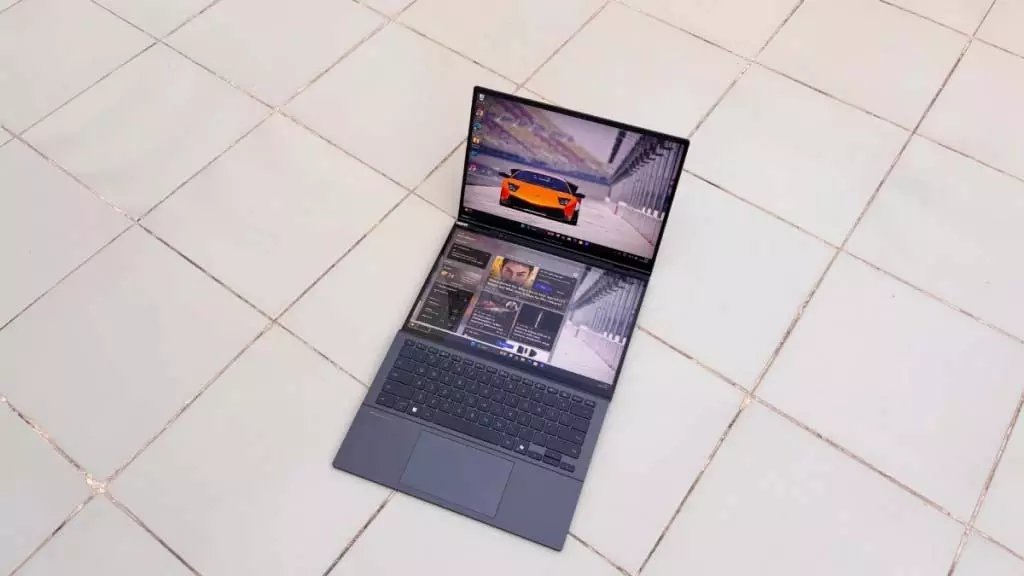 Asus Zenbook Duo UX8406 डुअल-स्क्रीन लैपटॉप की समीक्षा Asus Zenbook Duo UX8406 डुअल-स्क्रीन लैपटॉप की समीक्षा