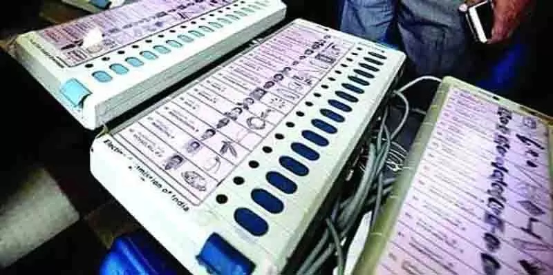 लुधियाना (पश्चिम) उपचुनाव, EVM तीन स्तरीय सुरक्षा घेरे में लुधियाना (पश्चिम) उपचुनाव, EVM तीन स्तरीय सुरक्षा घेरे में