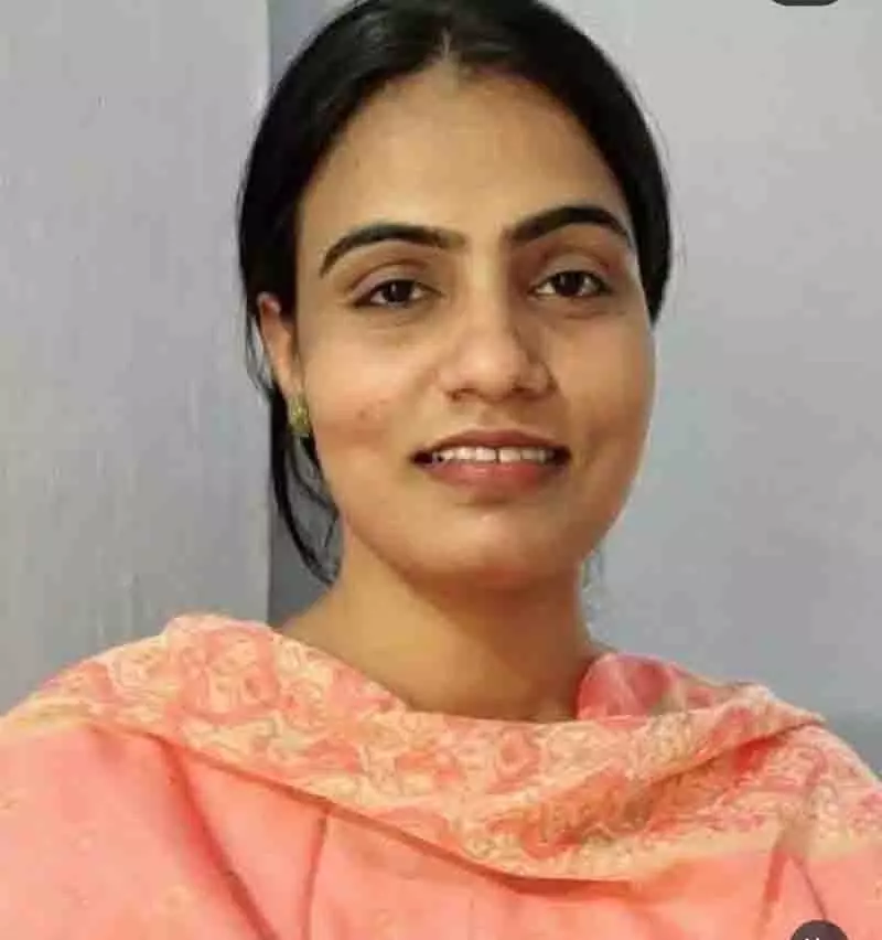GNDU की पूर्व छात्रा मनदीप औलख को उनकी कविता पुस्तक के लिए युवा साहित्य पुरस्कार 2025 मिला GNDU की पूर्व छात्रा मनदीप औलख को उनकी कविता पुस्तक के लिए युवा साहित्य पुरस्कार 2025 मिला