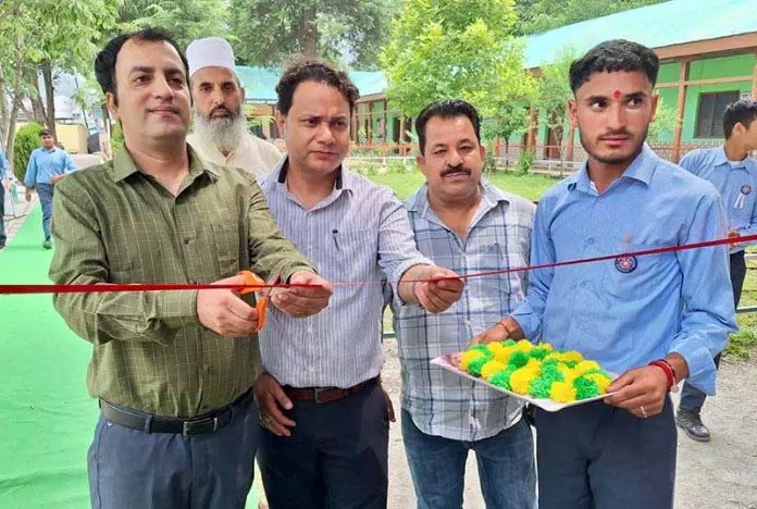 Jammu: अंतर्राष्ट्रीय योग दिवस की पूर्व संध्या पर फोटो प्रदर्शनी का आयोजन Jammu: अंतर्राष्ट्रीय योग दिवस की पूर्व संध्या पर फोटो प्रदर्शनी का आयोजन