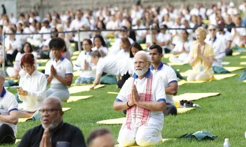 PM Modi विशाखापत्तनम से 11वें अंतर्राष्ट्रीय योग दिवस समारोह का नेतृत्व करेंगे