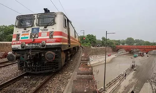 Tamil Nadu : नागरकोइल हाई-स्पीड ट्रेनों का कन्याकुमारी तक विस्तार Tamil Nadu : नागरकोइल हाई-स्पीड ट्रेनों का कन्याकुमारी तक विस्तार