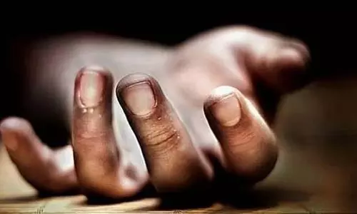 Tamil Nadu : छत से गिरकर सुरक्षा गार्ड की मौत