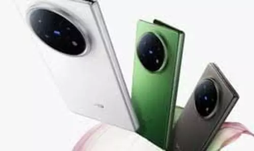 Vivo : नया कमाल का फोल्डेबल फोन जल्द भारत में करेगा एंट्री Vivo : नया कमाल का फोल्डेबल फोन जल्द भारत में करेगा एंट्री