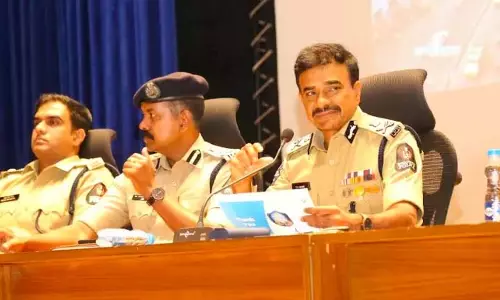 हैदराबाद ने तकनीक आधारित यातायात योजना अपनाई: Anand