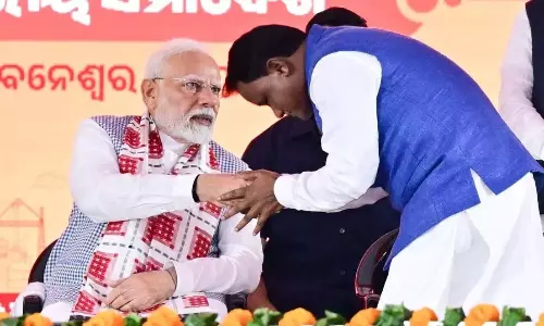 CM मोहन माझी ने पीएम मोदी के दृढ़ समर्थन के लिए आभार व्यक्त किया CM मोहन माझी ने पीएम मोदी के दृढ़ समर्थन के लिए आभार व्यक्त किया